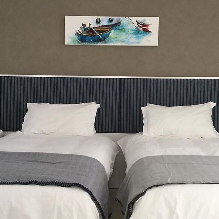 אגוליאש D'Hub Guest Cottage מראה חיצוני תמונה